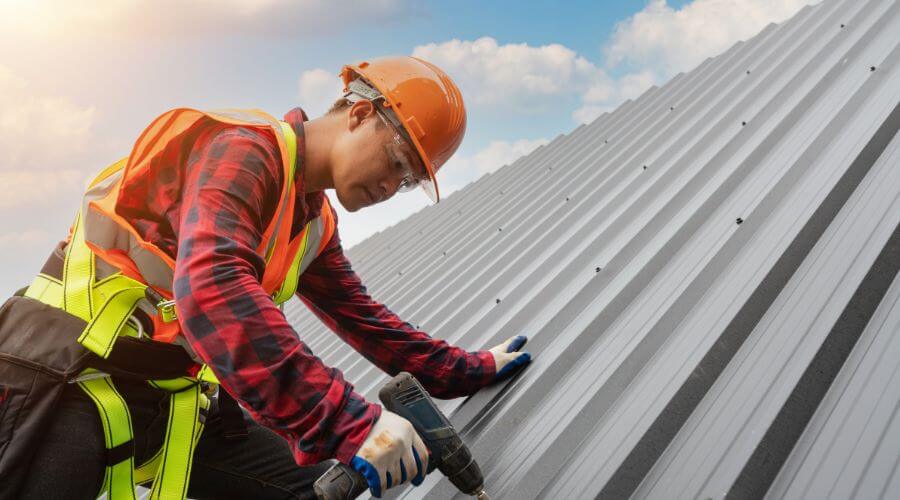 Expert Emergency Roof Repairs services in Saxtons River, VT